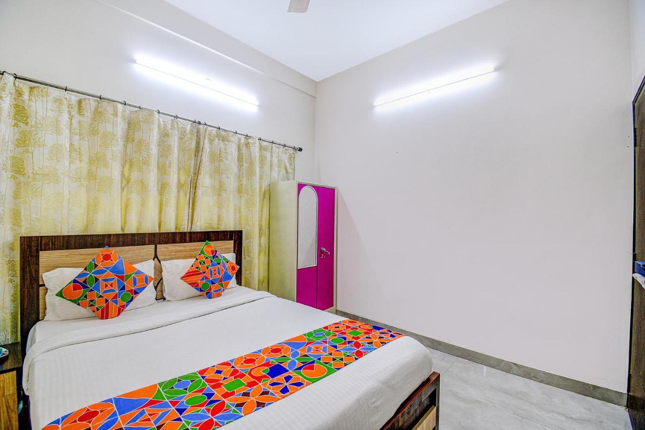 Fabexpress Moon Residency Hotel Kolkata Exterior photo