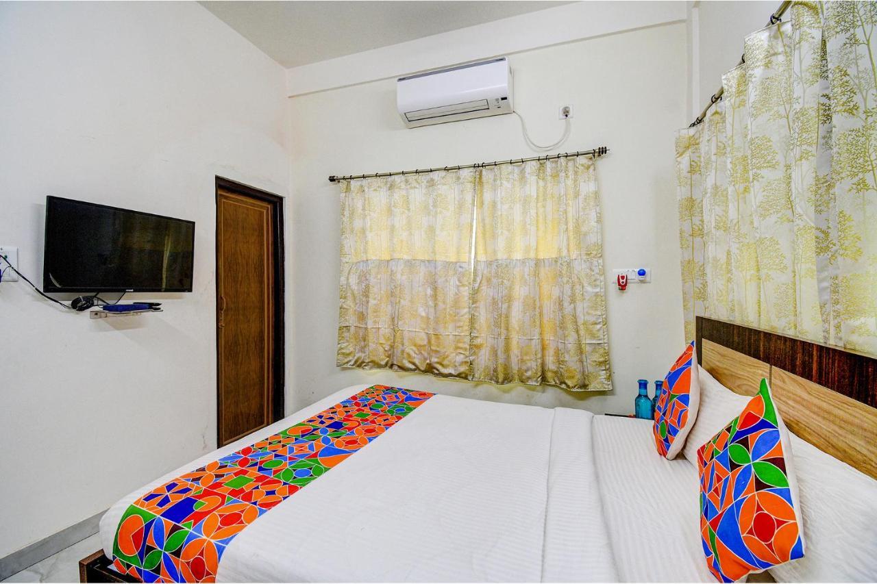 Fabexpress Moon Residency Hotel Kolkata Exterior photo